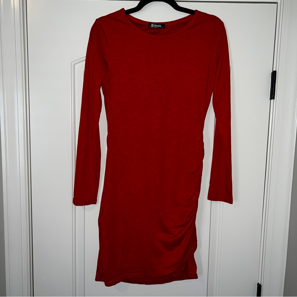 NWT Ruched Bodycon Long Sleeve Dress